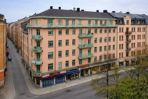 Fastighet Olaigatan 11 A–G i Centrum, Örebro
